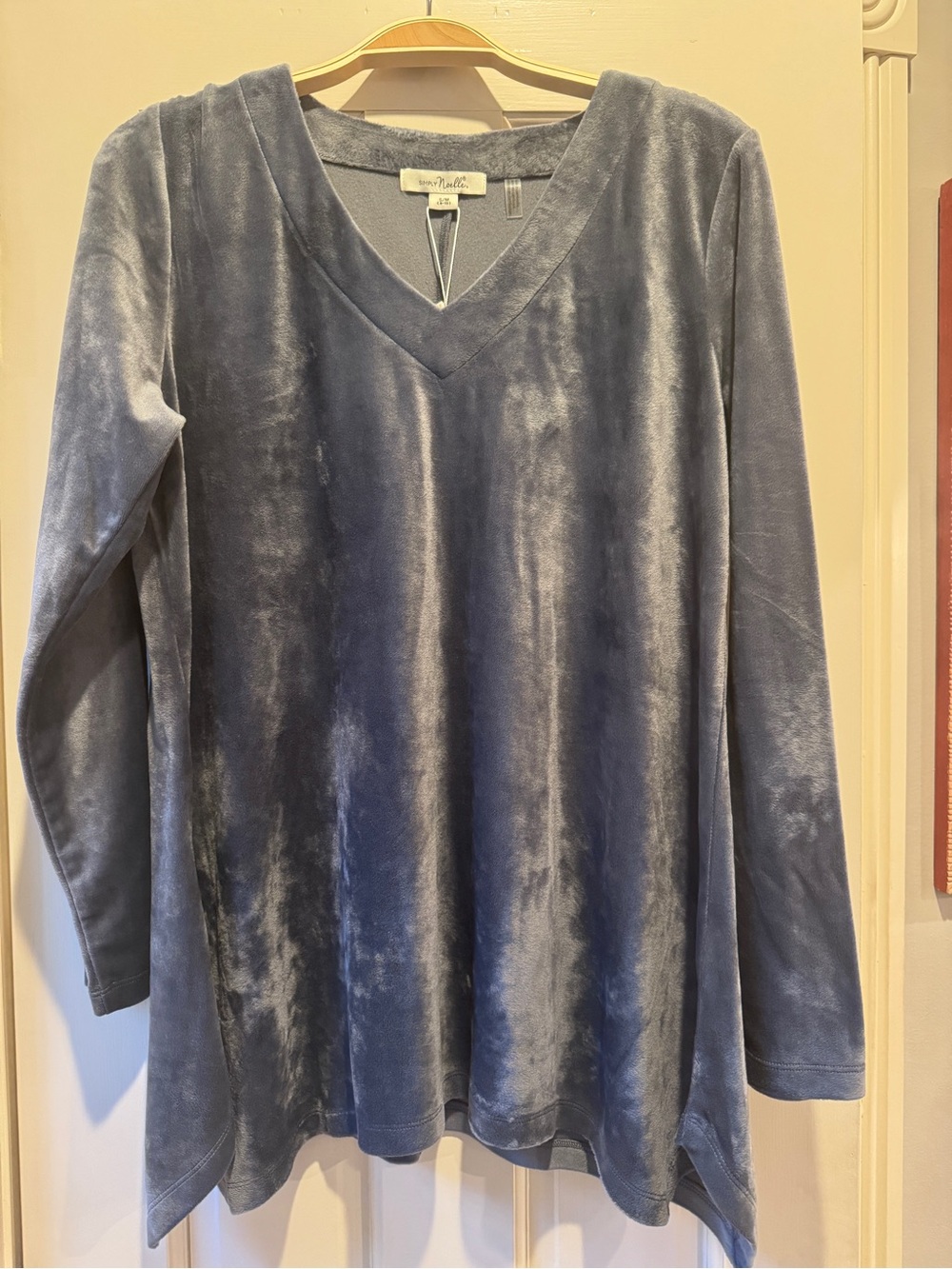 Simply Noelle Women's M Gray Stretch Velour Long Sleeve Top